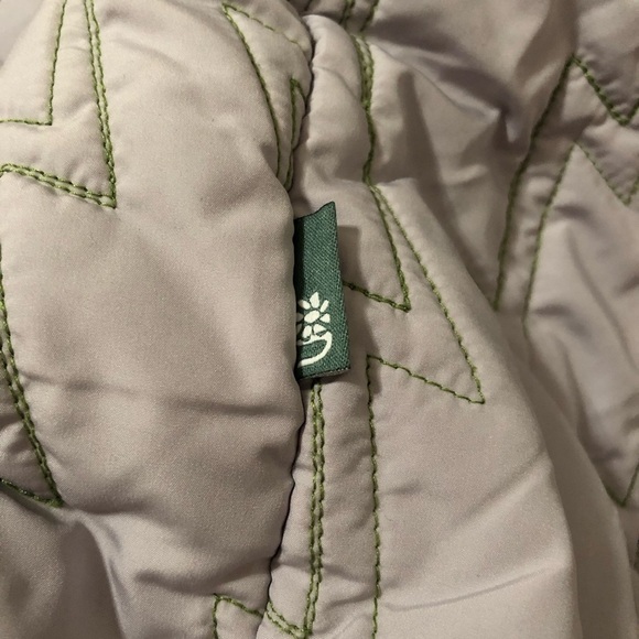 Urban Outfitters Light Gray Quilted Jacket - Picture 6 of 10